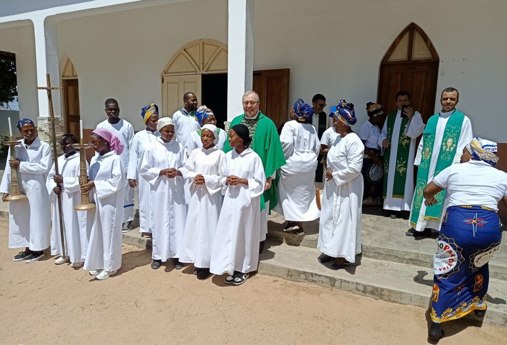 Palotinos celebram 25 anos de presenca missionaria em Mocambique 4