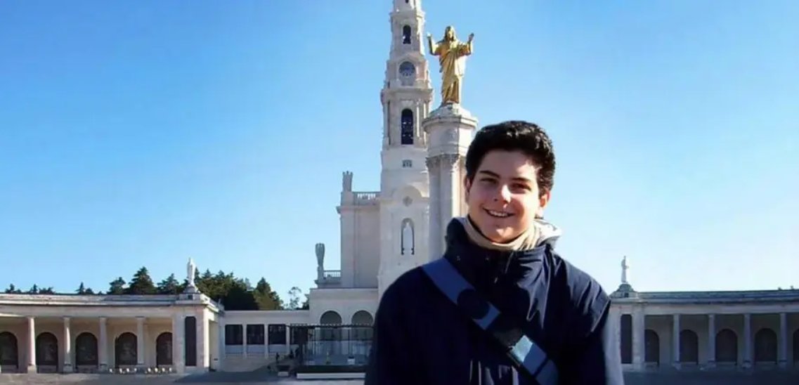 Arquidiocese de Curitiba recebe reliquia do Beato Carlo Acutis