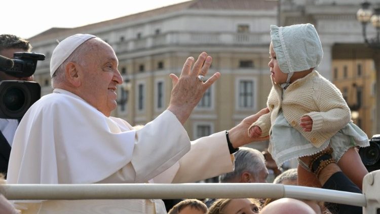 Papa Francisco recorda sua recente Viagem Apostolica 3