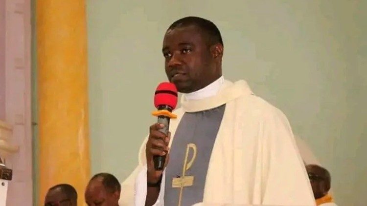 Reitor de Seminario menor e sequestrado na Nigeria