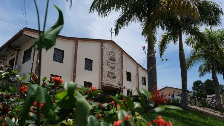 Santuario de Frei Galvao em Guaratingueta SP celebra seu Santo Padroeiro 1