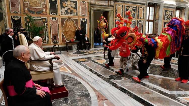 Audiencias Gerais do Papa serao traduzidas para o chines