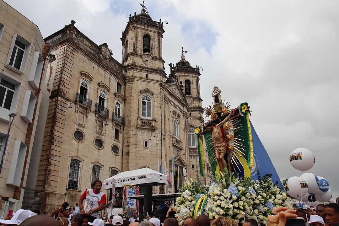 Devotos celebram os 280 anos da chegada da imagem do Senhor do Bonfim 3