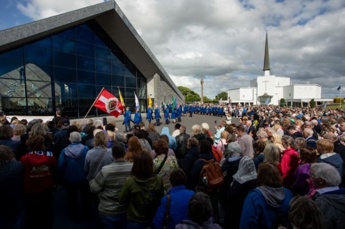 Irlanda renova sua consagração ao Sagrado Coração de Jesus 4 Irlanda renova sua consagracao ao Sagrado Coracao de Jesus 3