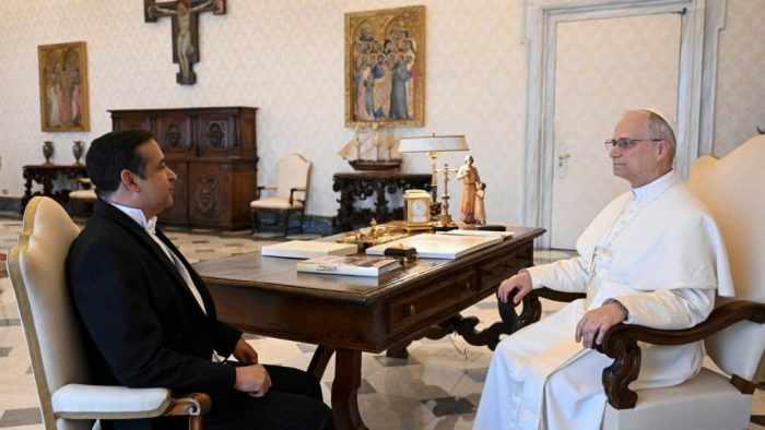 Papa recebe embaixadores da Australia e da Republica Dominicana junto a Santa Se 3