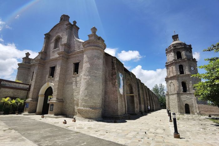 Filipinas Igreja de Nossa Senhora da Assuncao e formalmente declarada Basilica Menor 2