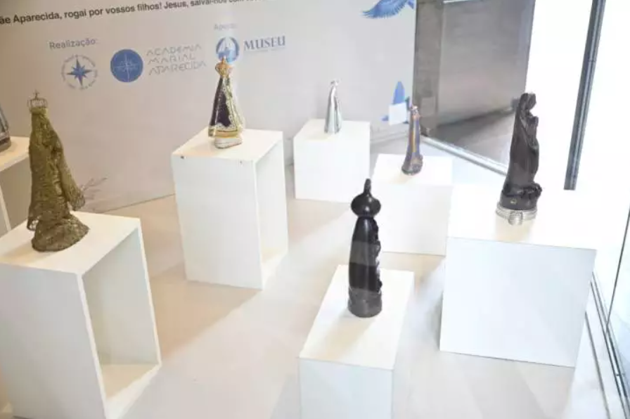 Academia Marial de Aparecida inaugura exposição sobre a Padroeira do Brasil 4 Academia Marial de Aparecida inaugura exposicao sobre a Padroeira do Brasil 4